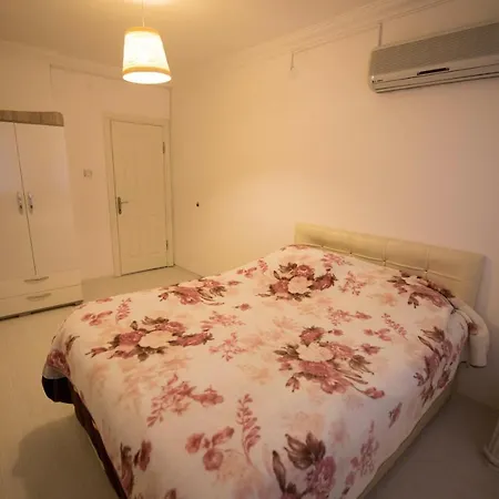Decor Sea View 公寓 马尔马里斯